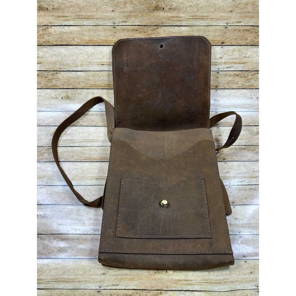 Margaret Vera Brown Distressed Leather Vertical Messenger Crossbody Bag Artisan - Picture 5 of 9